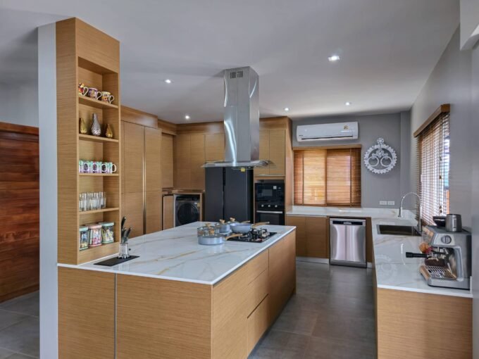 Specious Smart Home 4 bedrooms