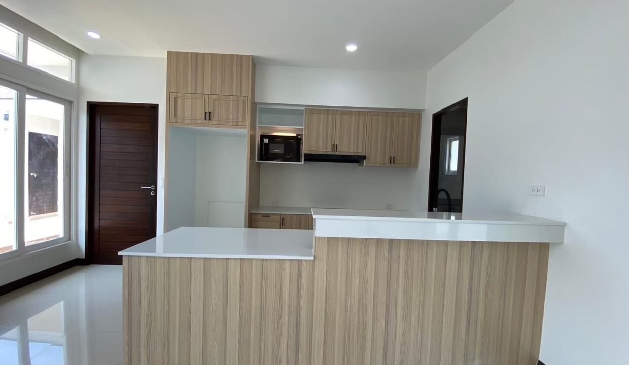 LINE_ALBUM_วิลล่าราไวย์_240709_9_0