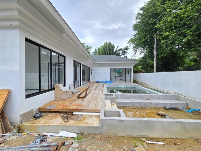 Brand new pool villa Sai Yuan, Rawai