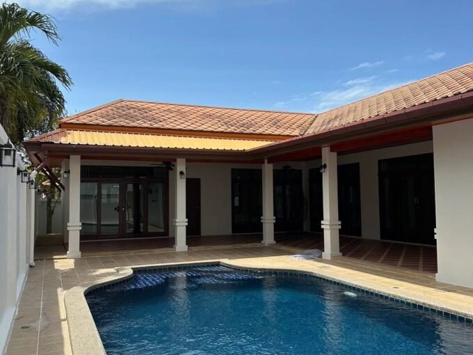 Stunning Tropical Pool Villa in Premium Rawai Location
