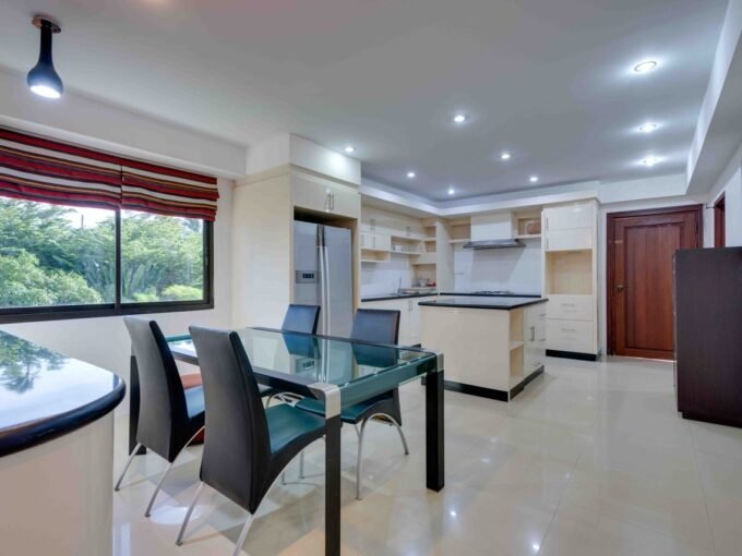 Prime Corner Unit in Rawai Seaview Condominium – Just 300m from Beach