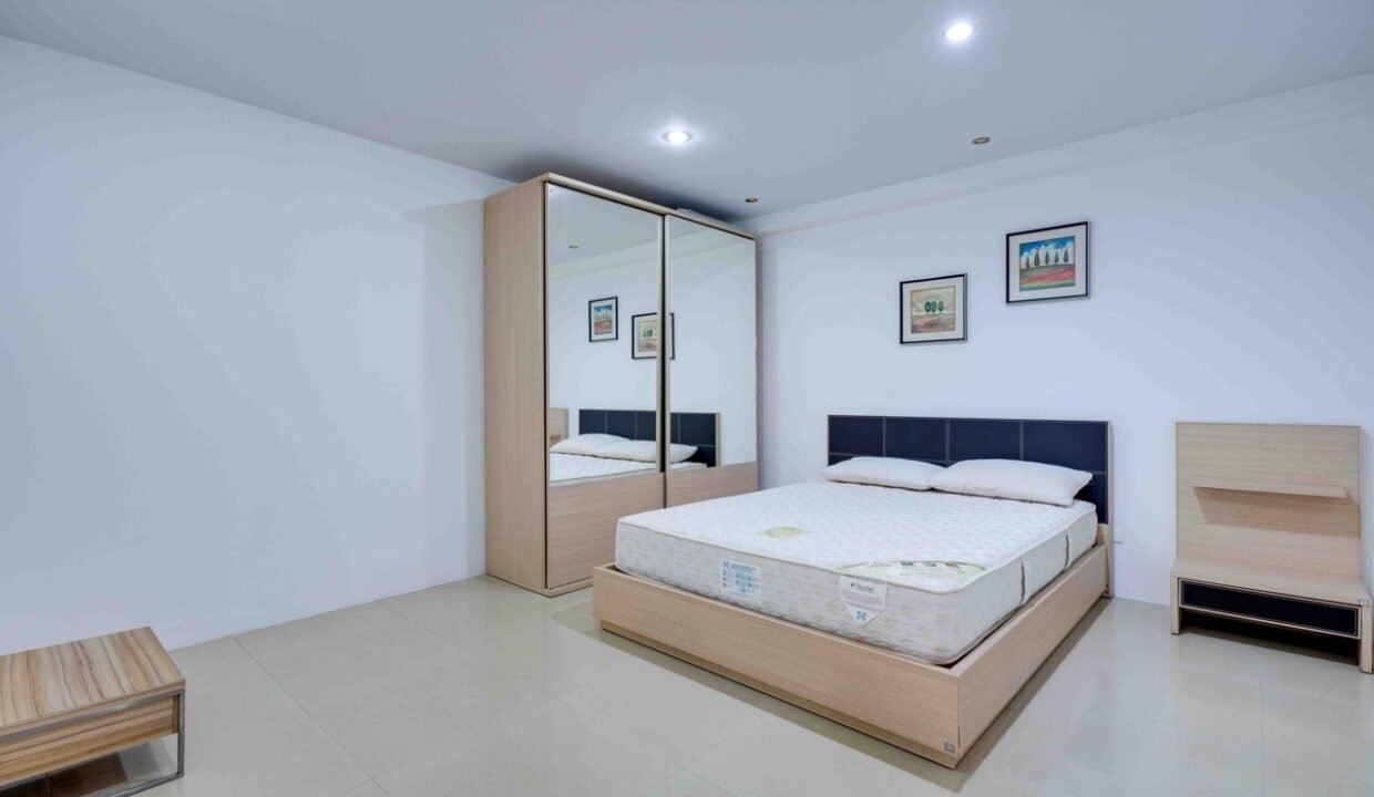 WhatsApp Image 2025-06-22 at 8.37.41 PM