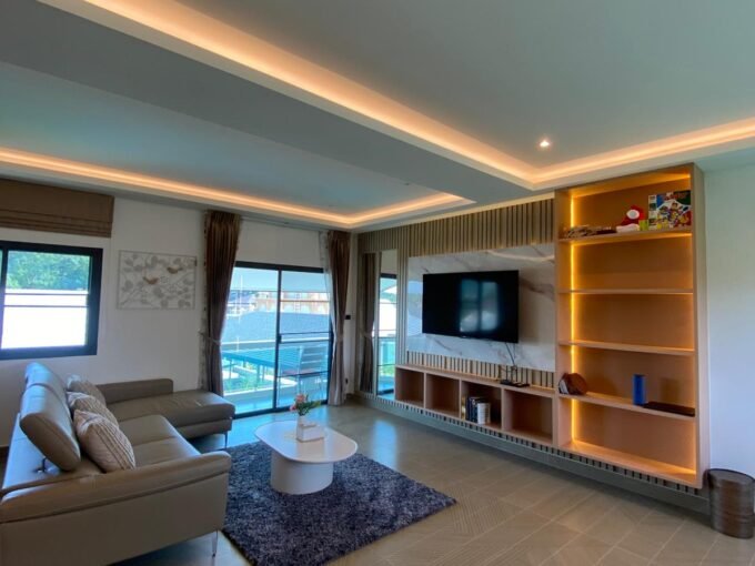 Luxury 2-Bedroom Beachfront Apartment in Rawai