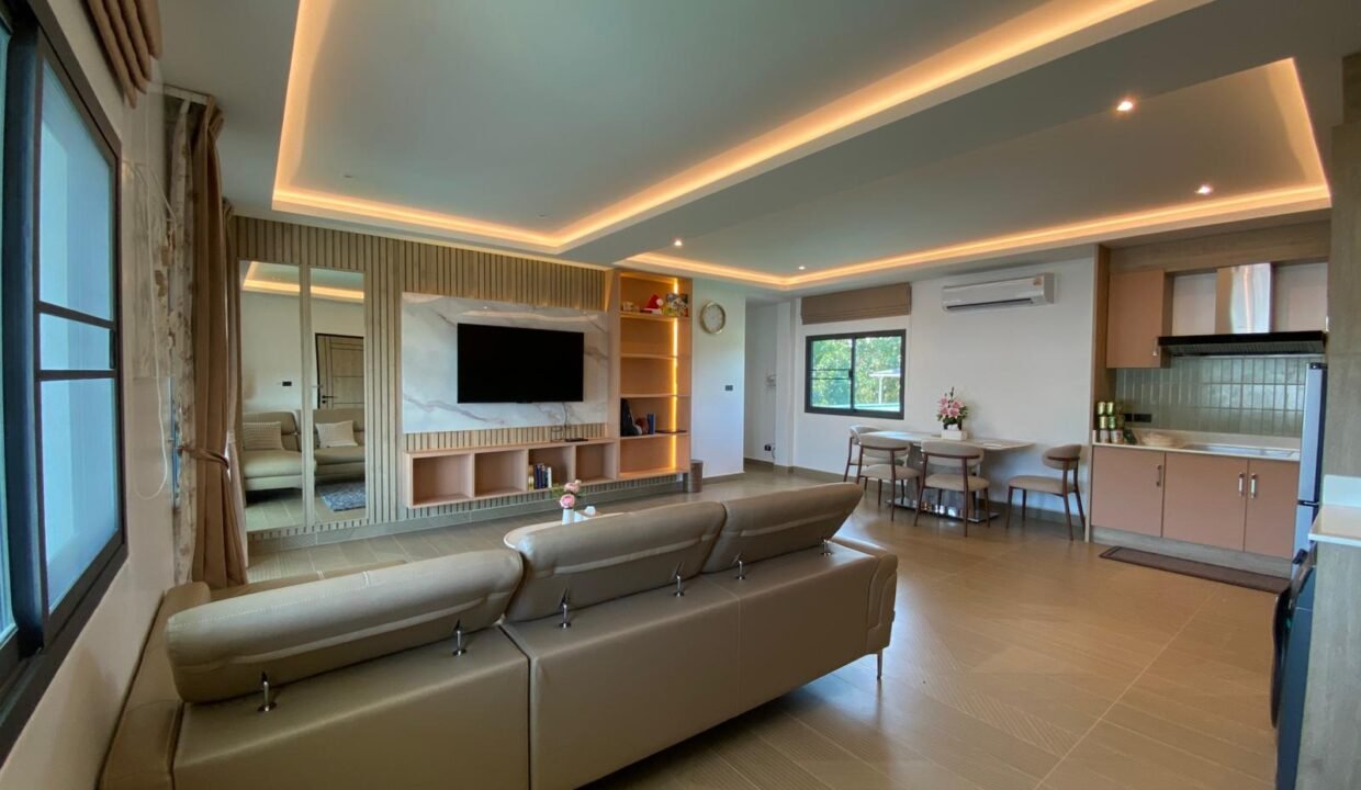 WhatsApp Image 2025-08-27 at 8.44.00 AM