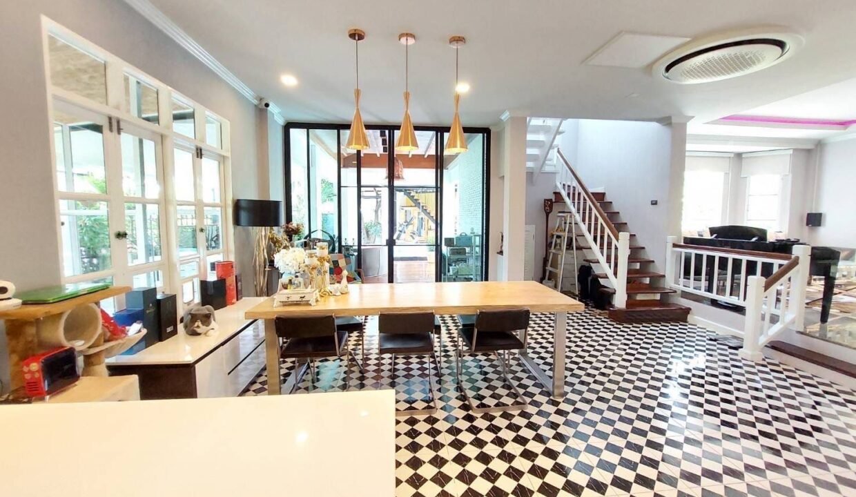 WhatsApp Image 2568-08-28 at 12.37.20