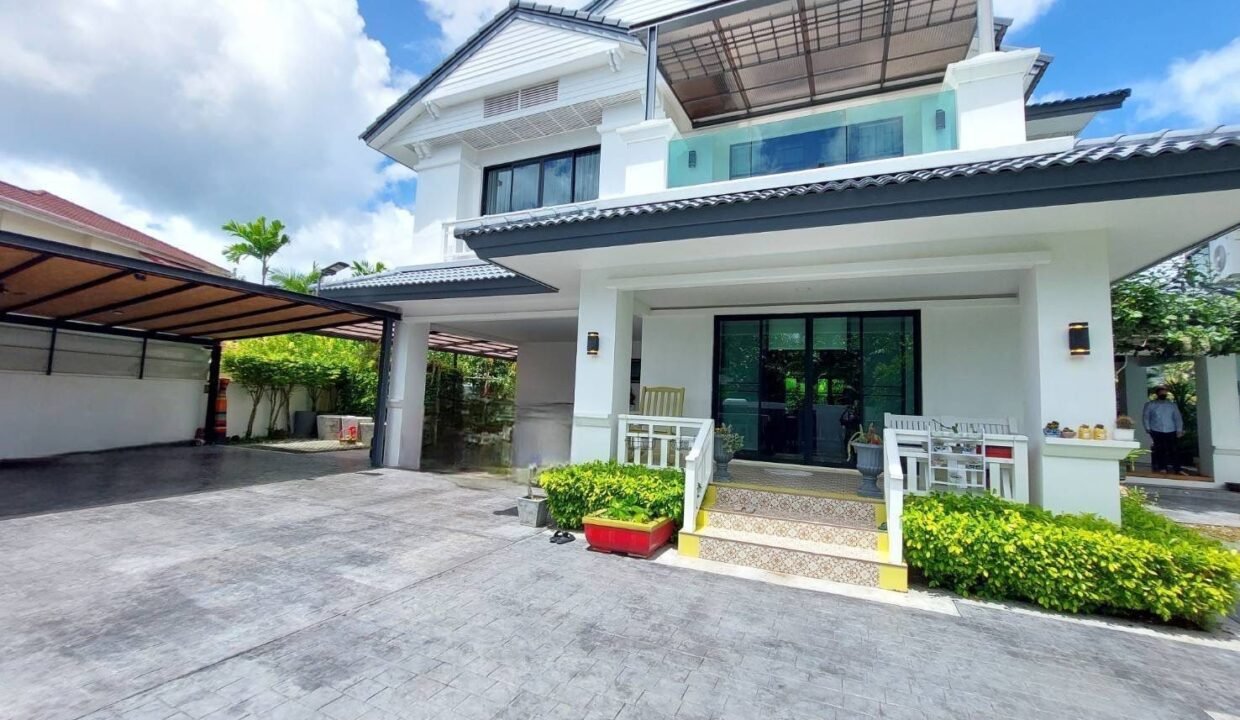 WhatsApp Image 2568-08-28 at 12.37.21