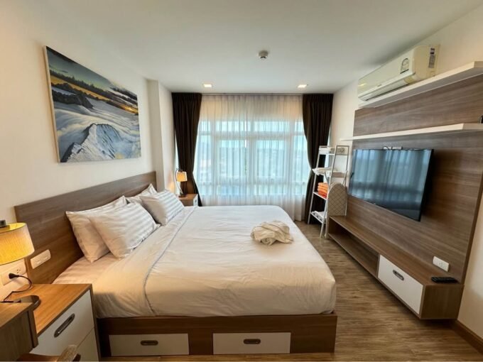 Modern Condo | Walk to Nai Harn Beach | For rent