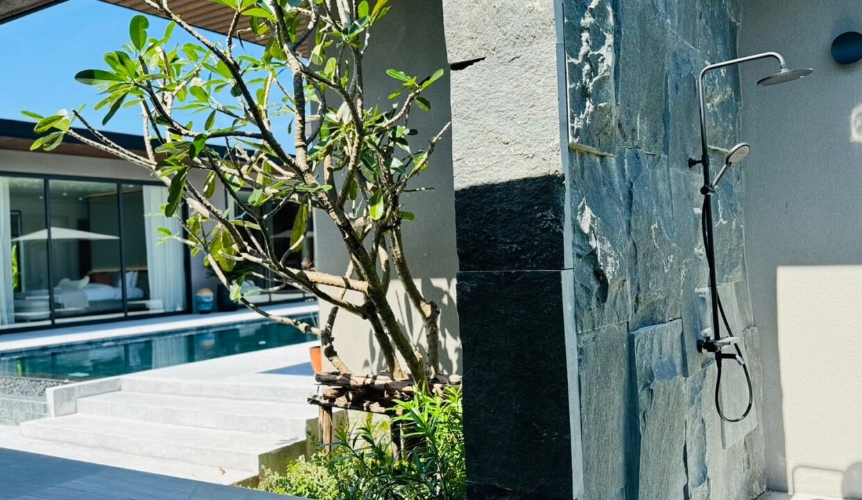 45C9C81B-4872-49C5-9DDC-1E4F3C78D8F4