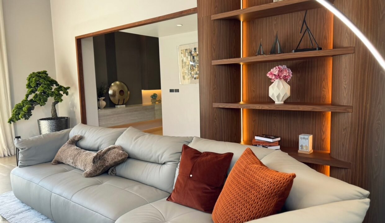 D49CB8EF-482F-4A19-A3ED-86996CB91A92