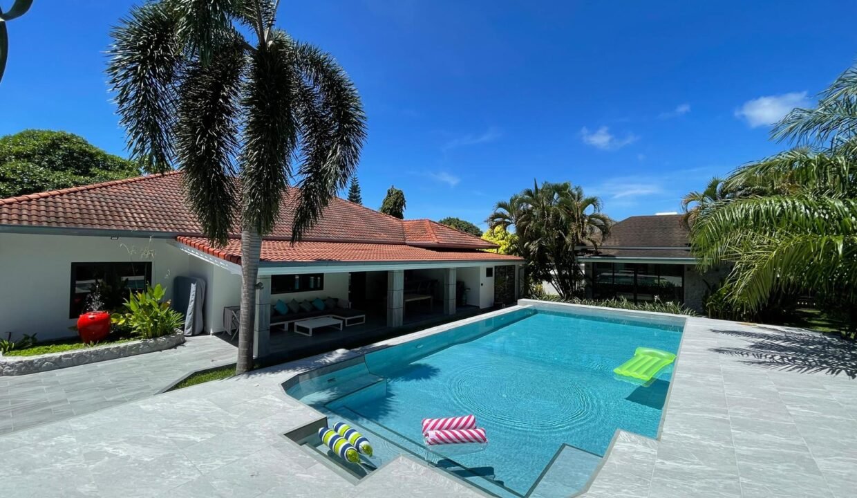 WhatsApp Image 2025-09-25 at 11.03.22 AM