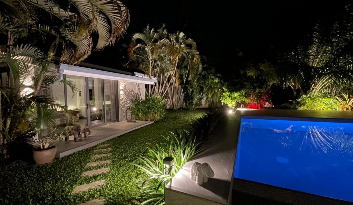 WhatsApp Image 2025-09-25 at 11.03.34 AM