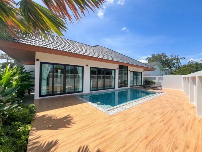 Stunning Renovated Pool Villa for Rent in Rawai – Move-in Ready!