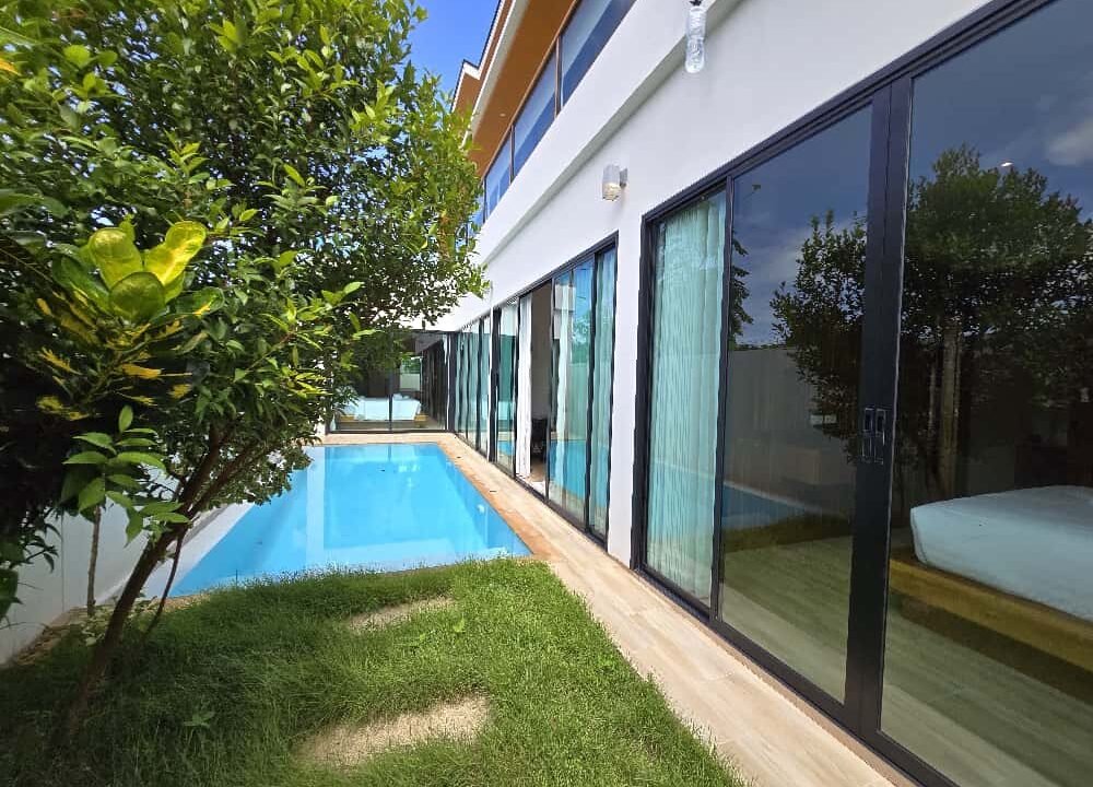 WhatsApp Image 2025-10-04 at 1.47.34 PM