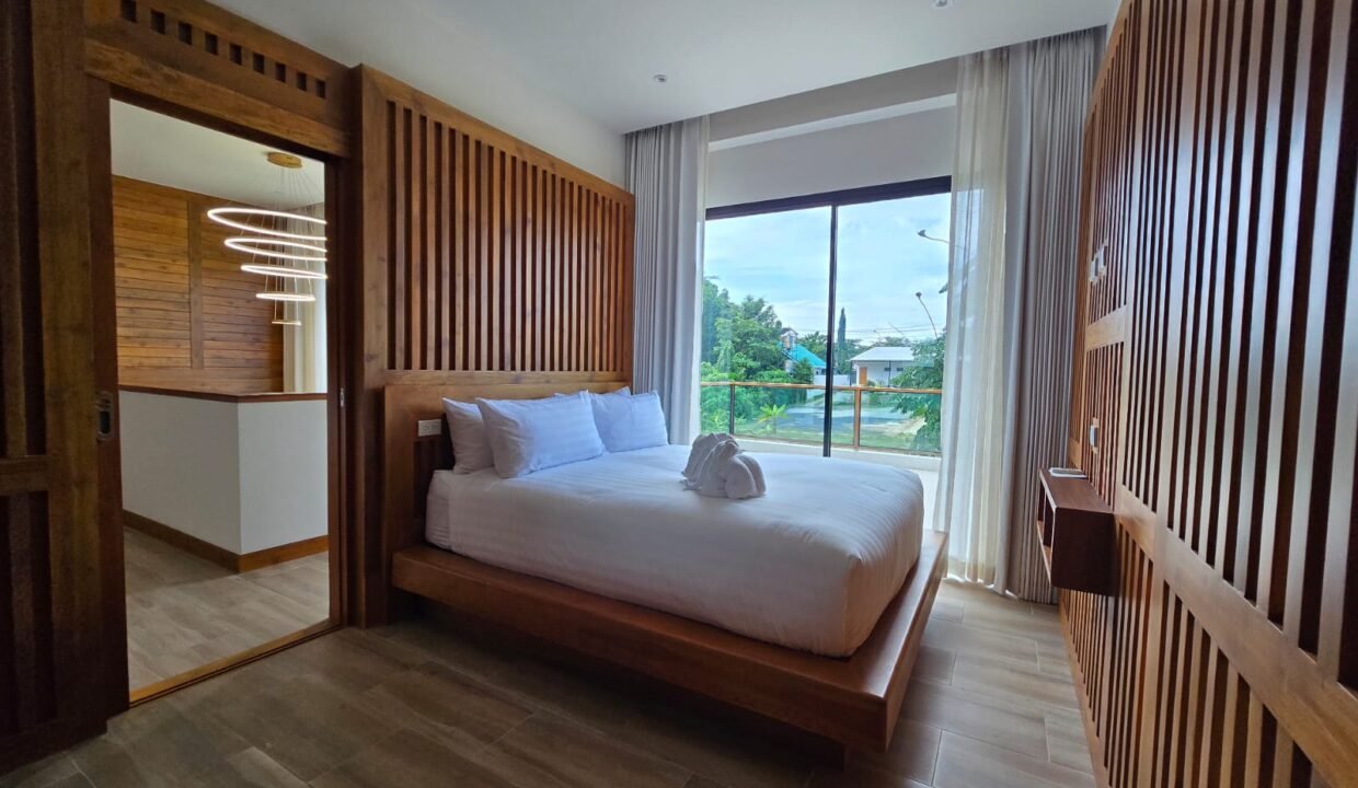 WhatsApp Image 2025-10-04 at 1.48.26 PM