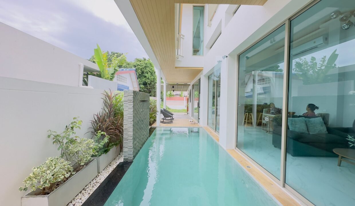 WhatsApp Image 2025-08-29 at 3.58.20 PM (1)